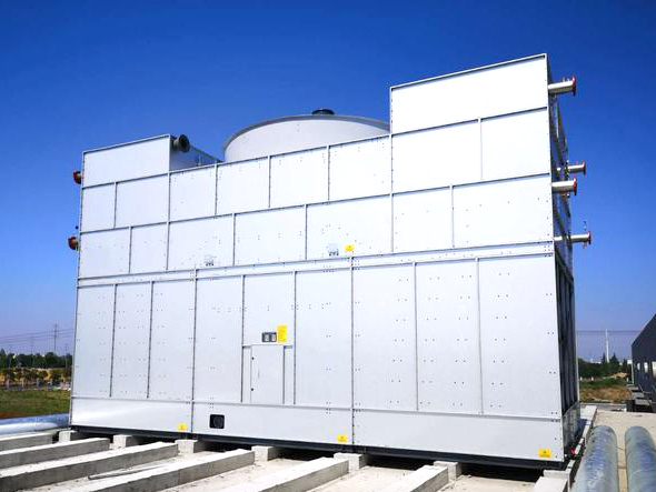 Closed composite flow cooling tower